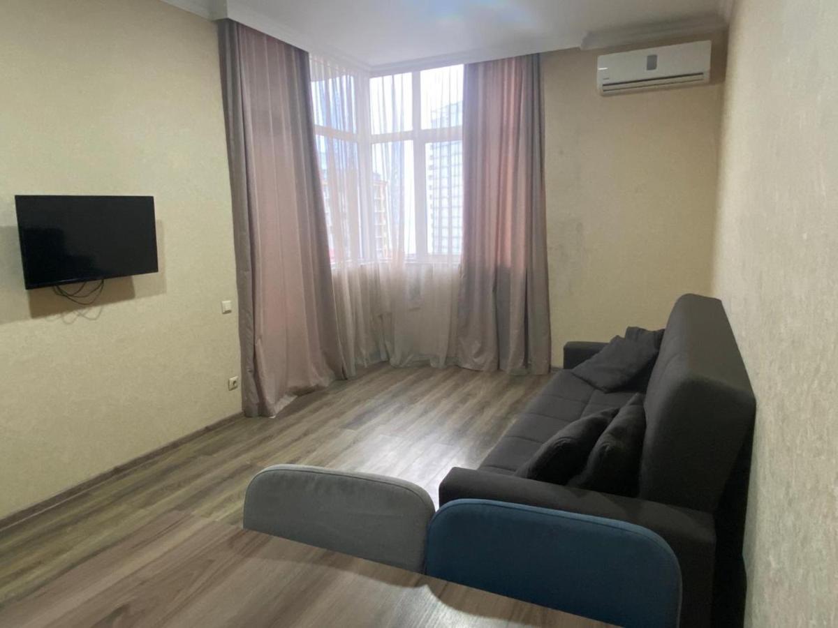 Apartment Black Sea Side บาทูมิ ภายนอก รูปภาพ